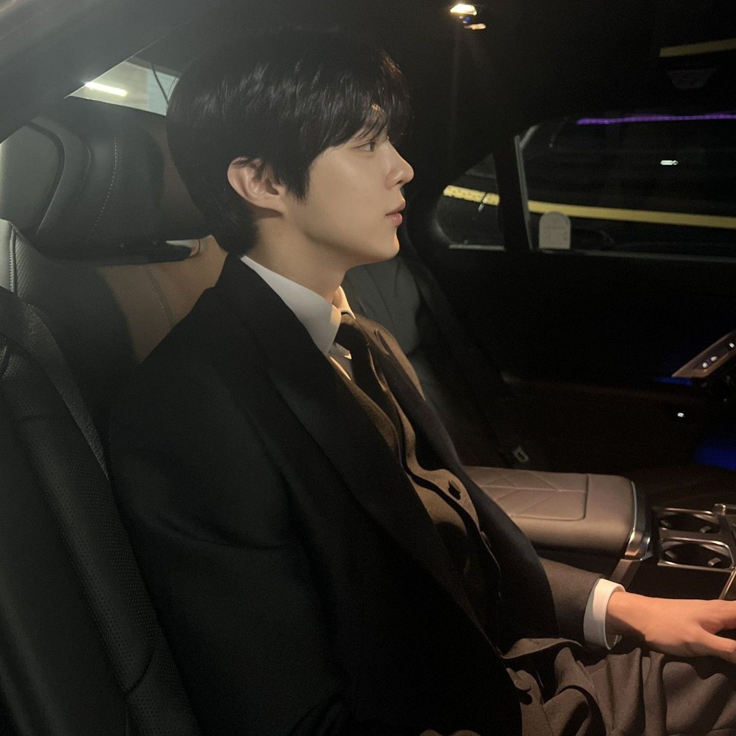 キム・ウソクの最近の活動写真