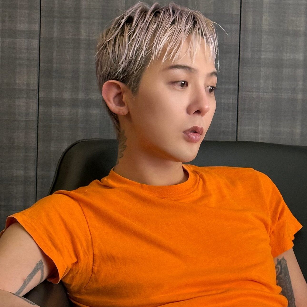 Recent activity shot of G-DRAGON (BIGBANG)