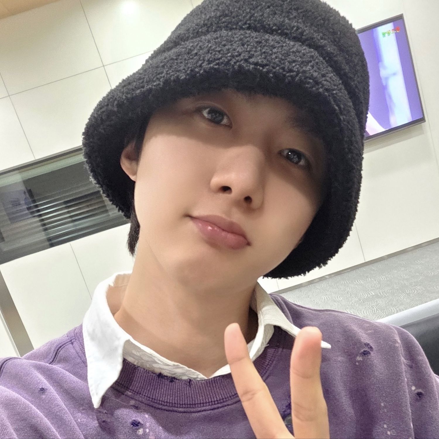 Latest photo of Hui (PENTAGON)