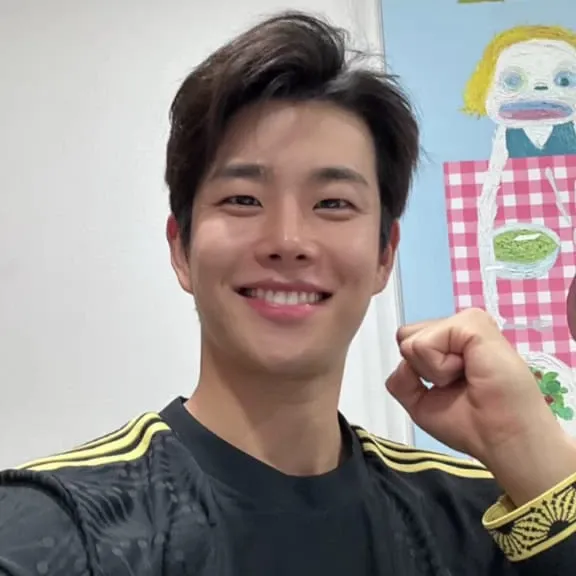 Recent activity shot of MJ (ASTRO)