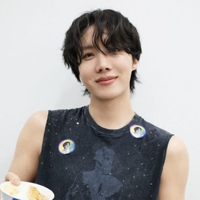 A moment captured by j-hope (BTS)'s fan