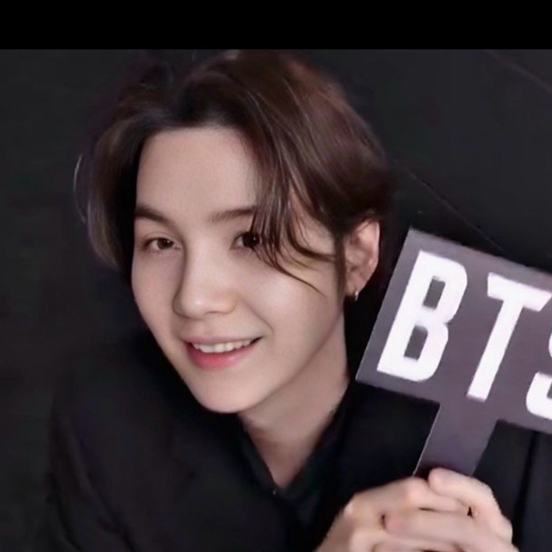 SUGA (BTS)の最近の活動写真