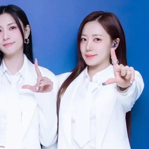 Foto aktivitas terbaru Apink