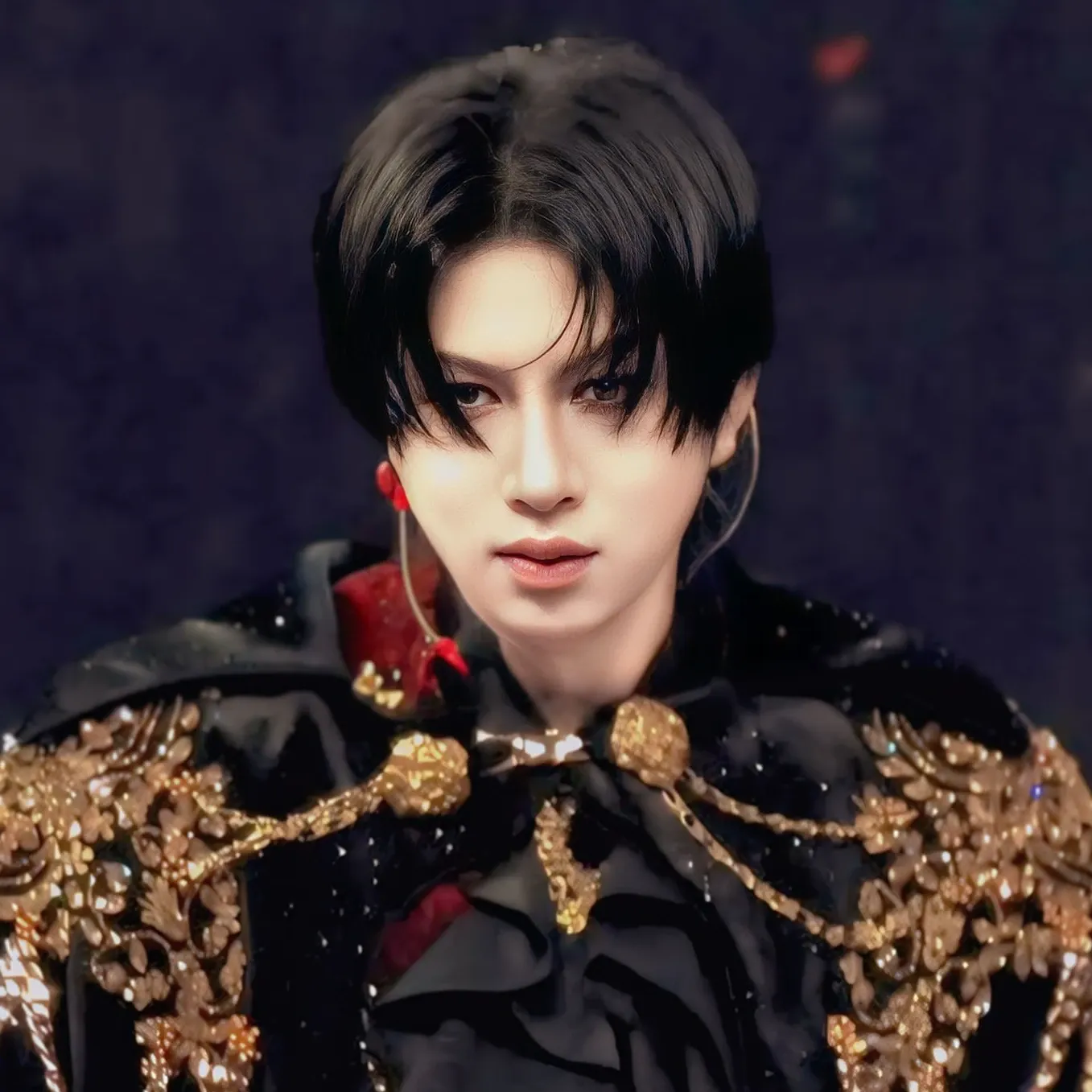 Foto aktivitas terbaru Heechul (Super Junior)