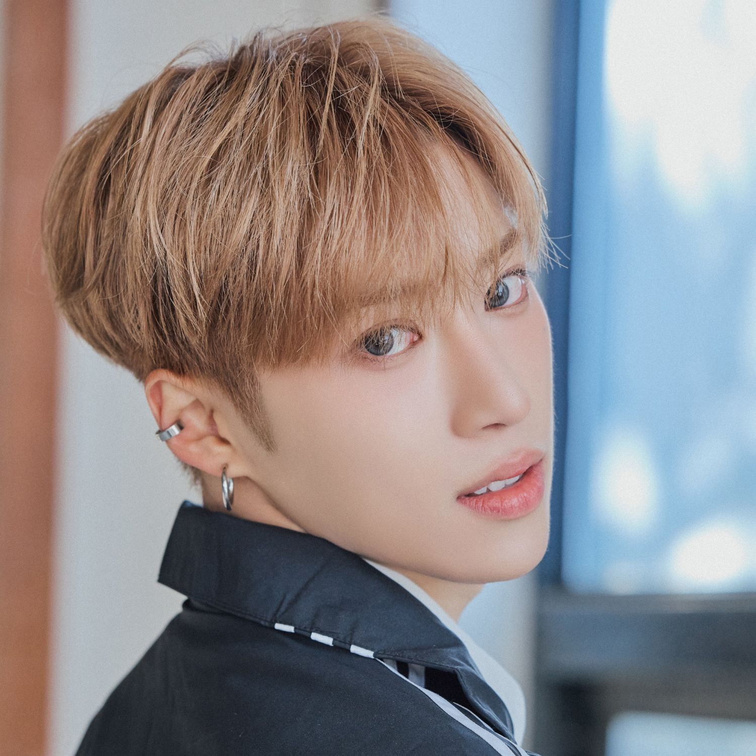 아르노 (알파드라이브원)의 비하인드 컷