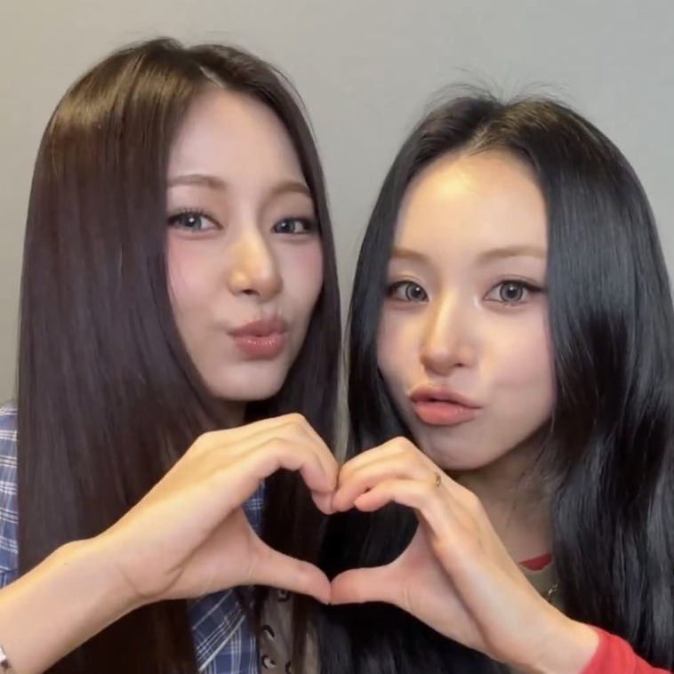 Foto terbaru Tzuyu (TWICE)