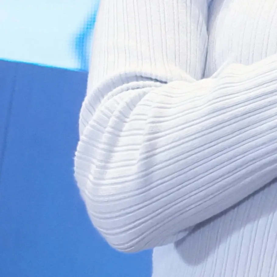 Behind-the-scenes cut of Jiwoo (Hearts2Hearts)