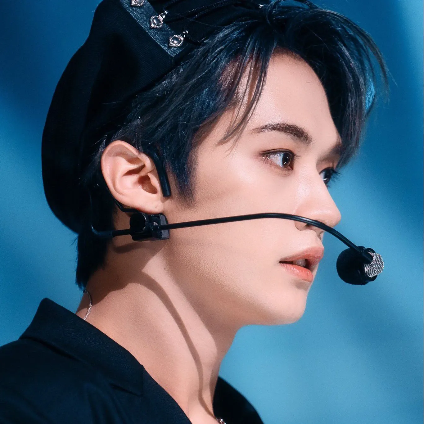 Behind-the-scenes cut of Lee Know (Stray Kids)