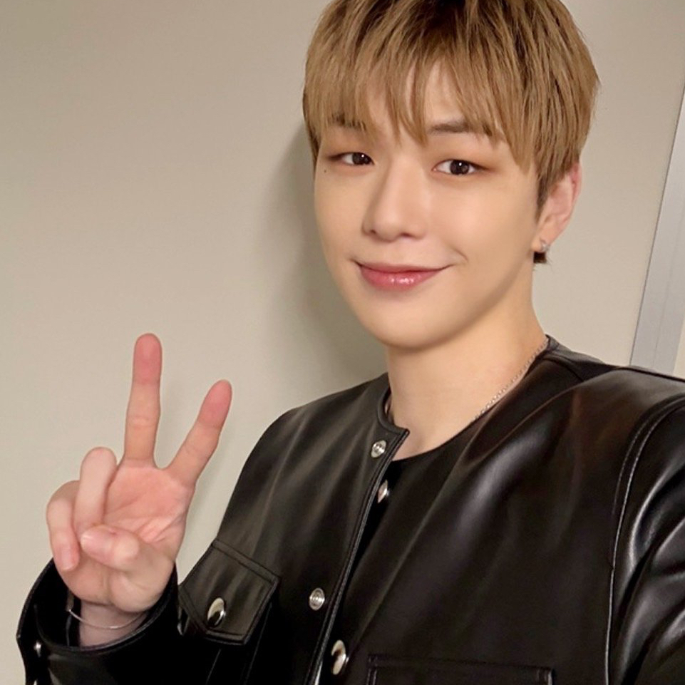 Recent activity shot of Kang Daniel