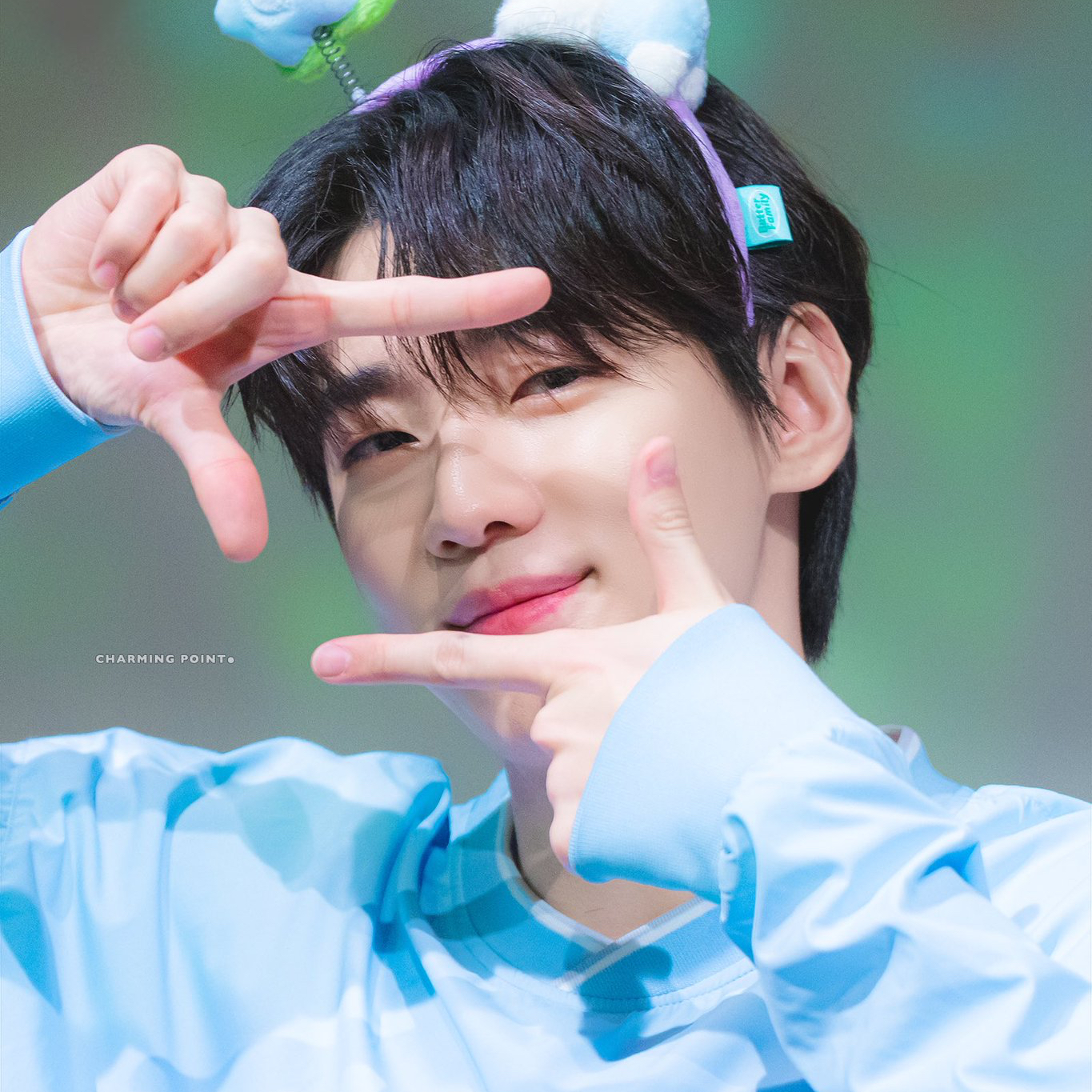 재찬 (DKZ)의 비하인드 컷