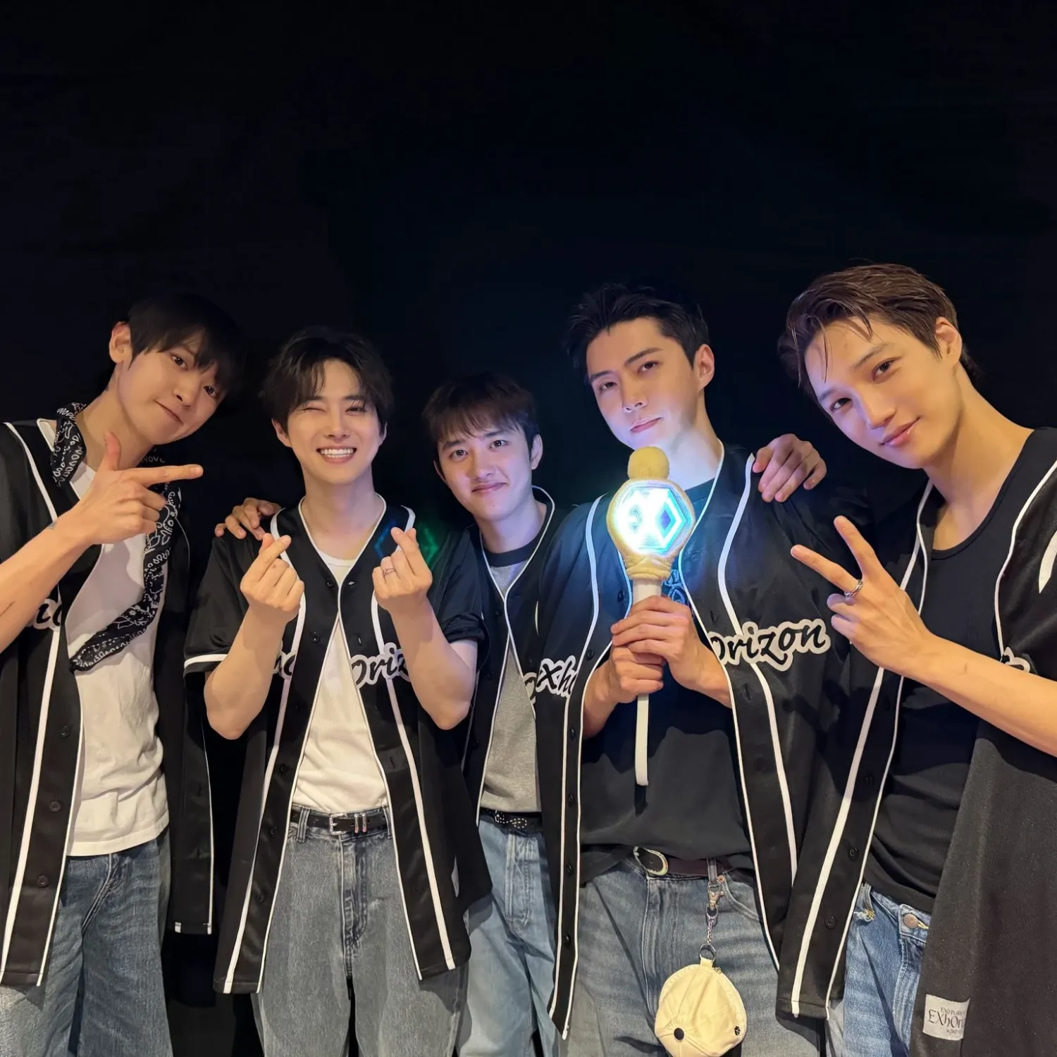 Potret di balik layar EXO