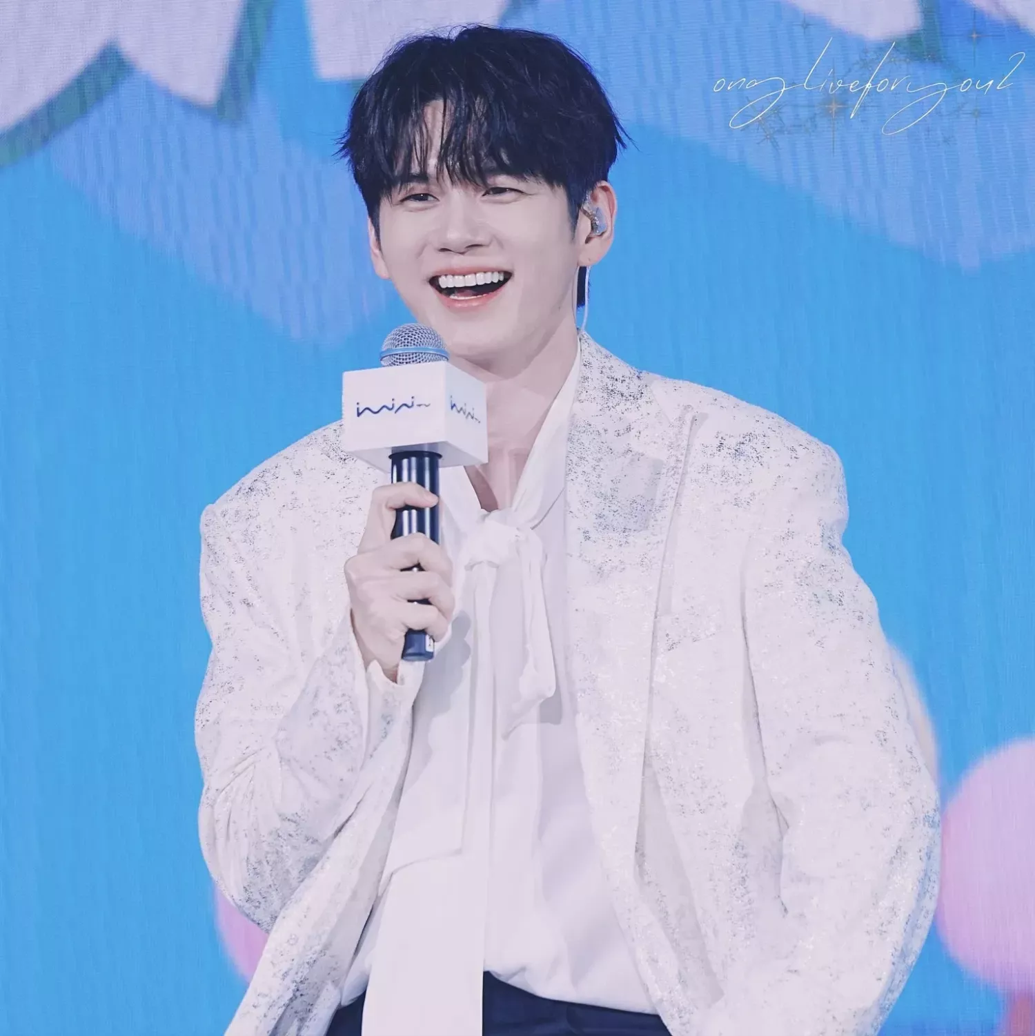 邕圣祐的最新活动照片