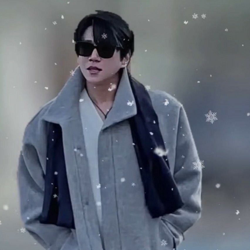 Behind-the-scenes cut of Hwang Chiyeol