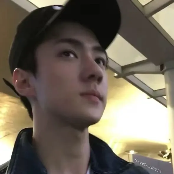 Latest photo of Sehun (EXO)