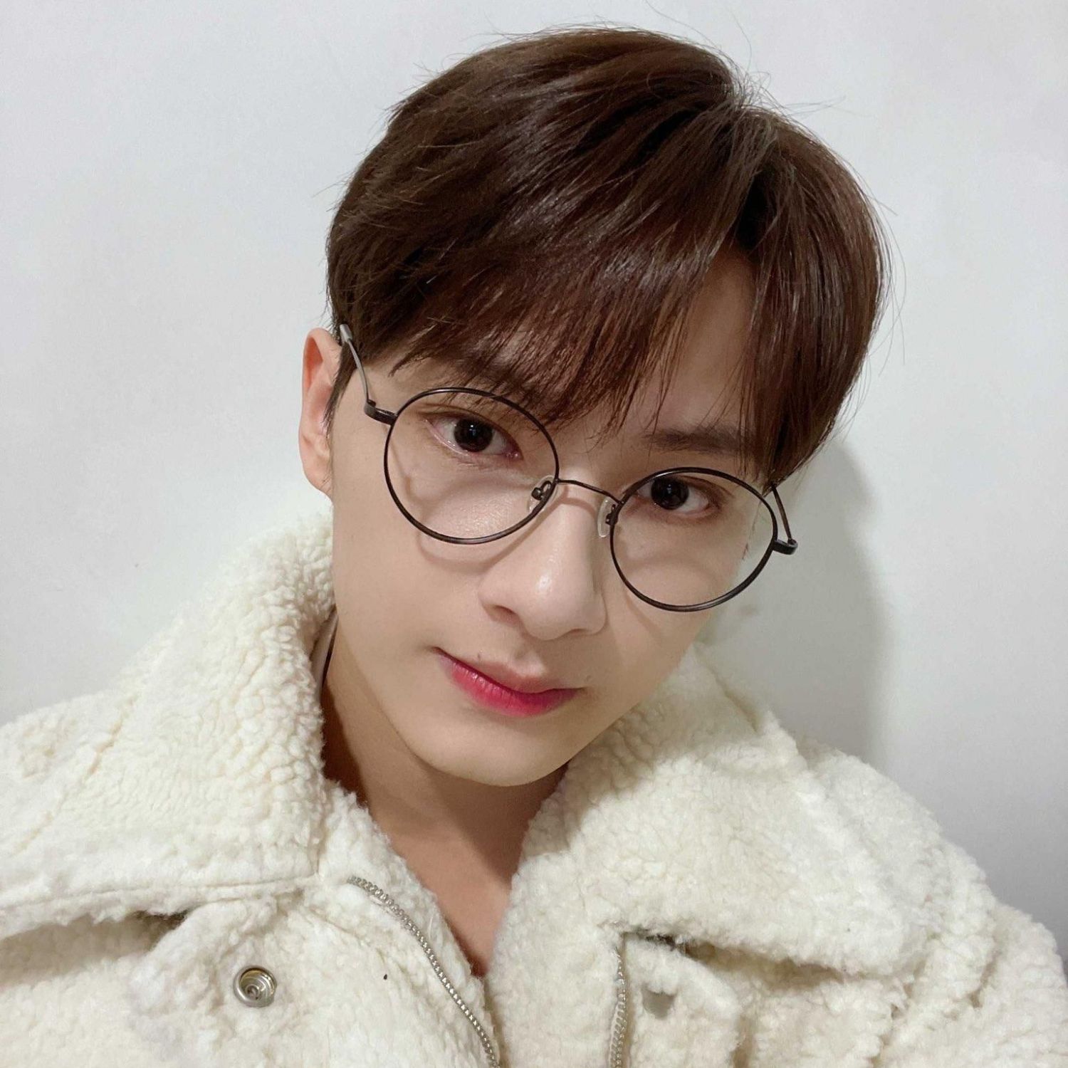 Behind-the-scenes cut of Jun (SEVENTEEN)