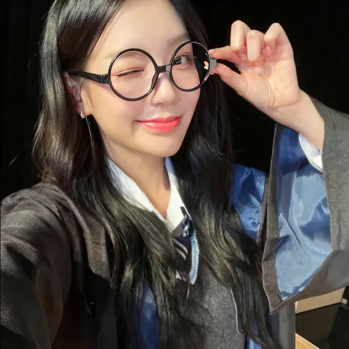 A moment captured by Soodam's fan