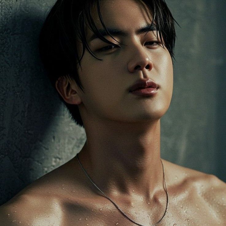 Behind-the-scenes cut of Jin (BTS)