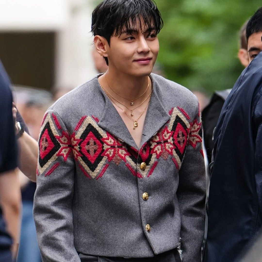 V (防弹少年团)的幕后花絮