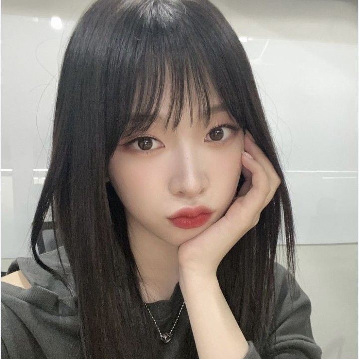 Foto terbaru Haruna (Billlie)