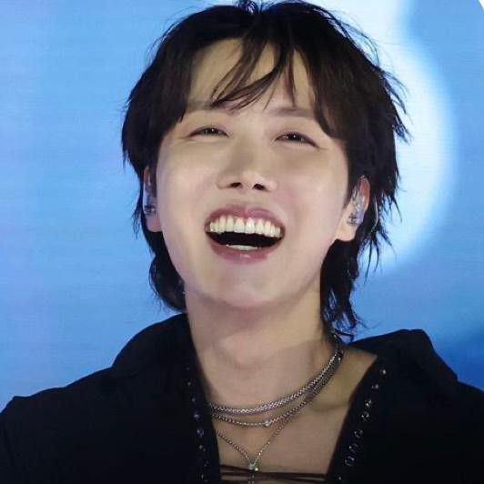 Potret di balik layar j-hope (BTS)