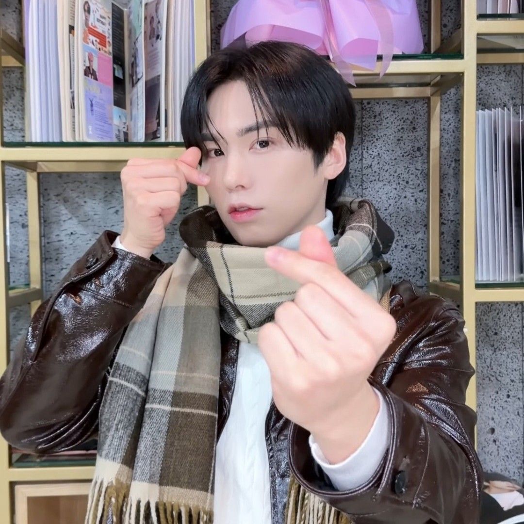 Behind-the-scenes cut of Rocky