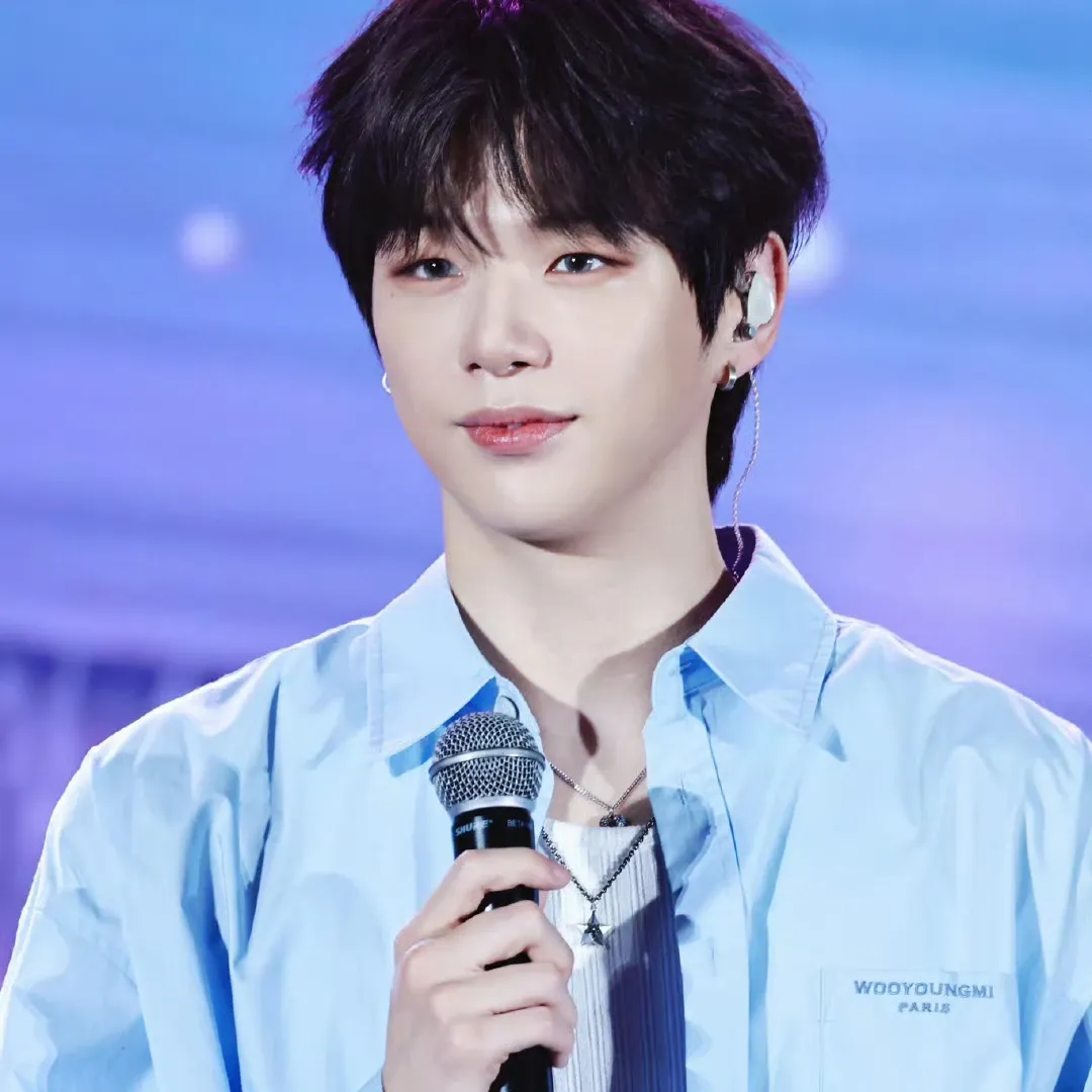 Recent activity shot of Kang Daniel