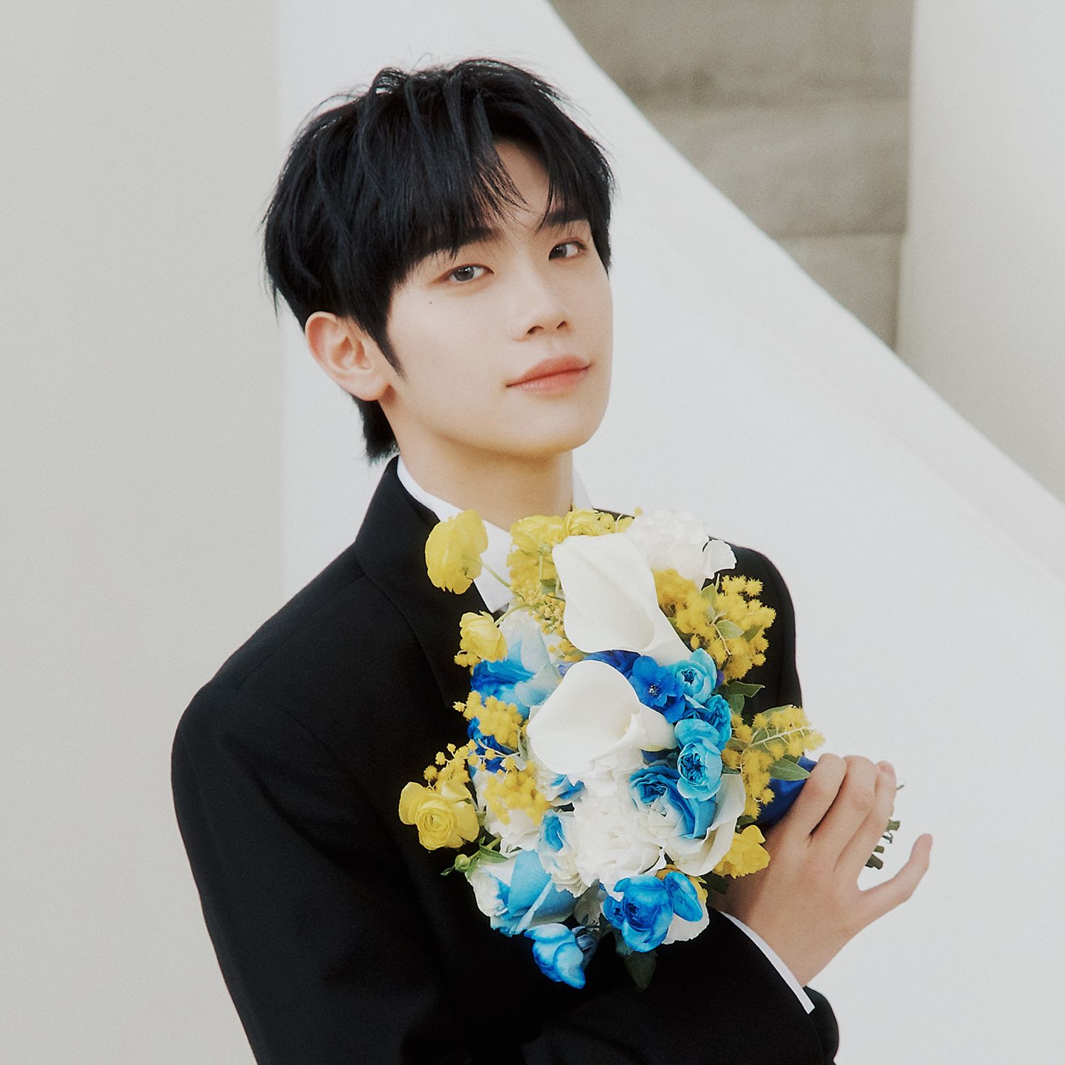 A moment captured by Kim Taerae (ZEROBASEONE)'s fan