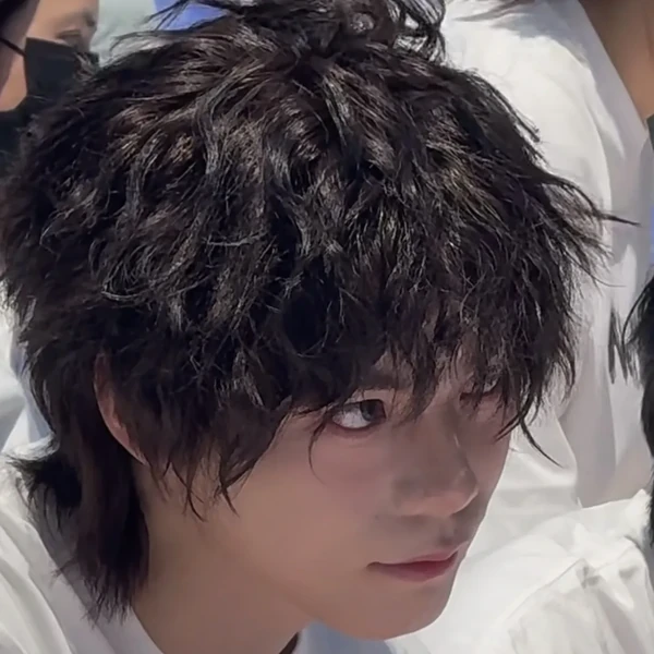 Popular profile picture of Xiong (NexT1DE) loved by fans