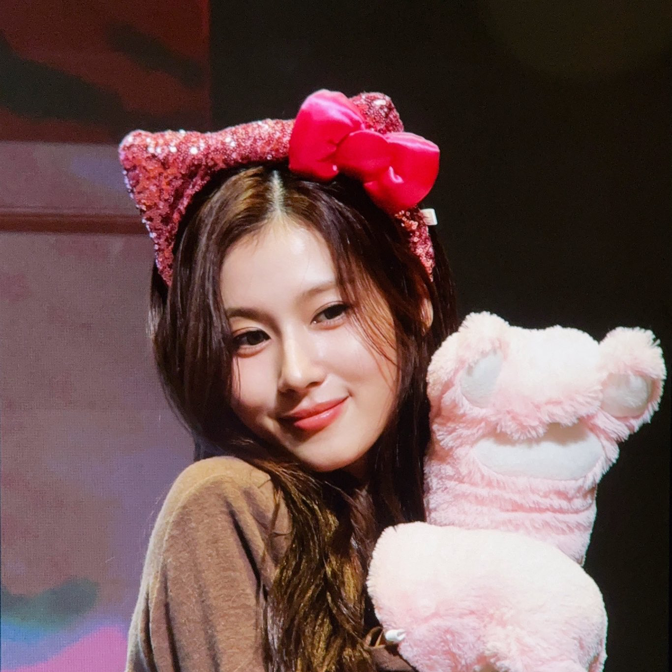 사나 (TWICE) 최근 활동샷