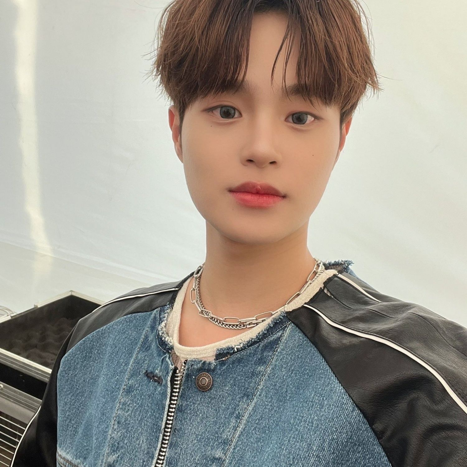 Behind-the-scenes cut of Lee Daehwi (AB6IX)