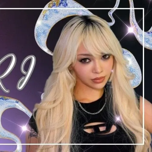 Recent activity shot of AleXa