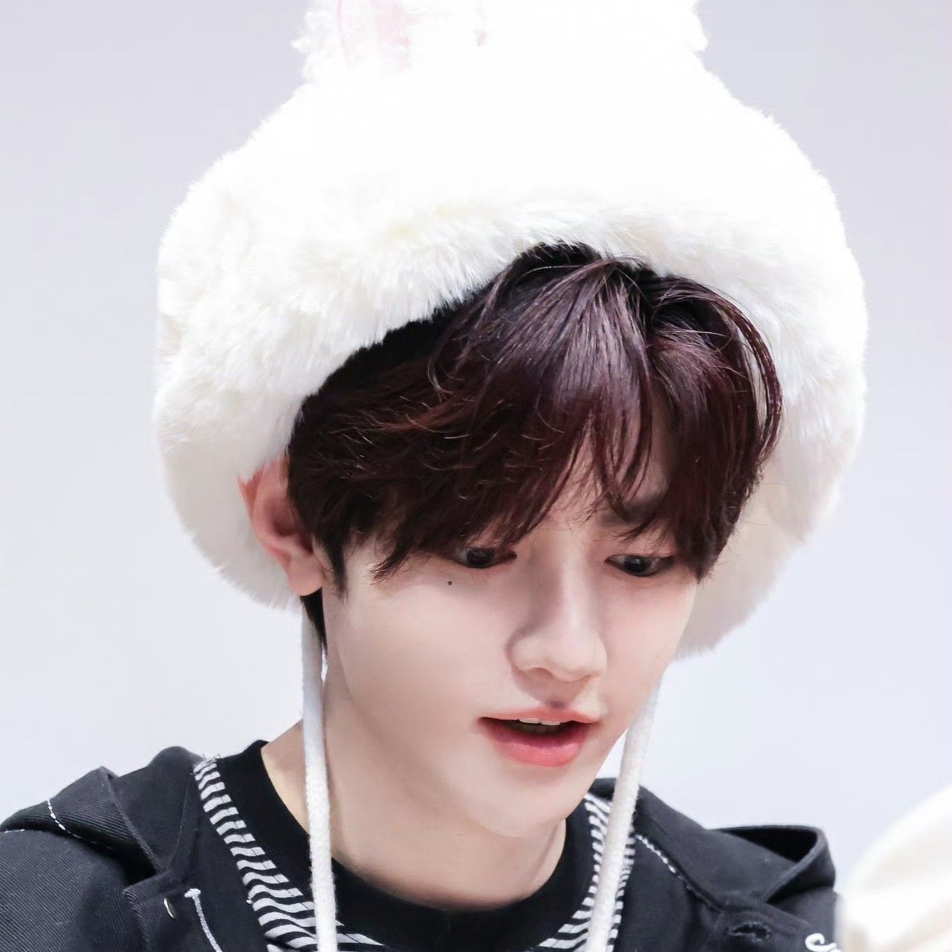 A moment captured by Zhang Hao's fan