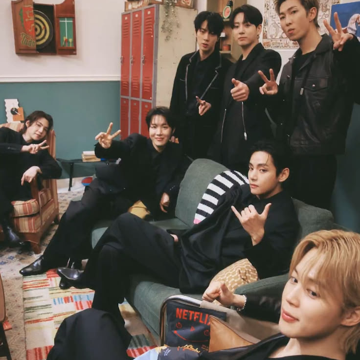 Foto aktivitas terbaru BTS