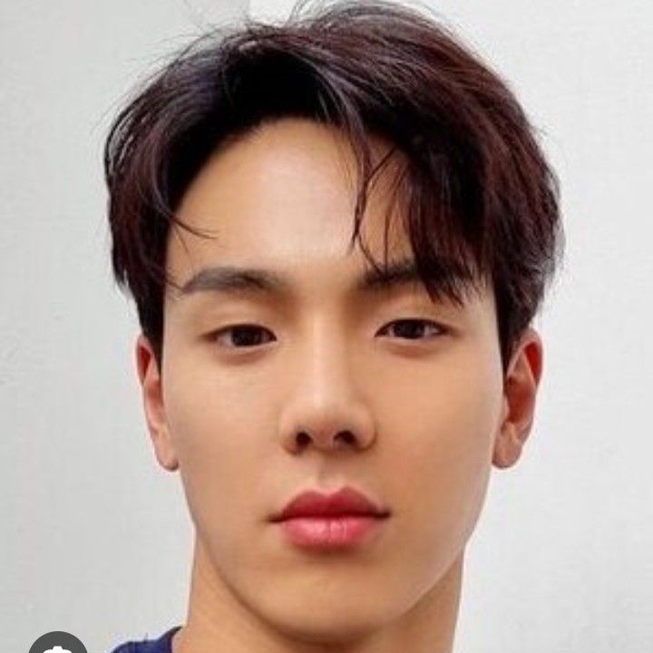Latest photo of Shownu (MONSTA X)