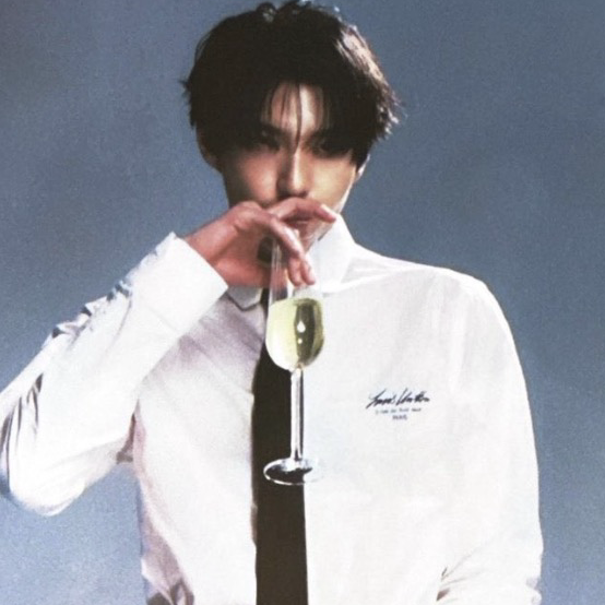 Feed komunitas K-pop terpanas hari ini