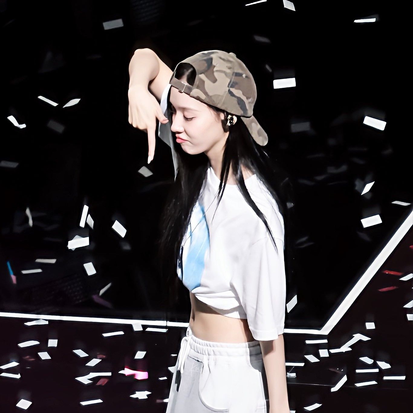 Behind-the-scenes cut of Winter (aespa)