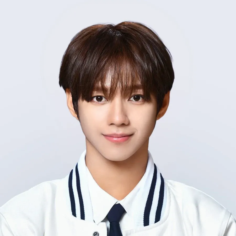 Recent activity shot of JL (AHOF)