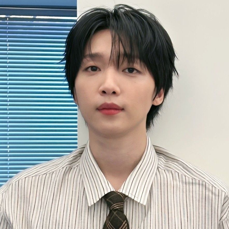 Latest photo of Jeong Sewoon
