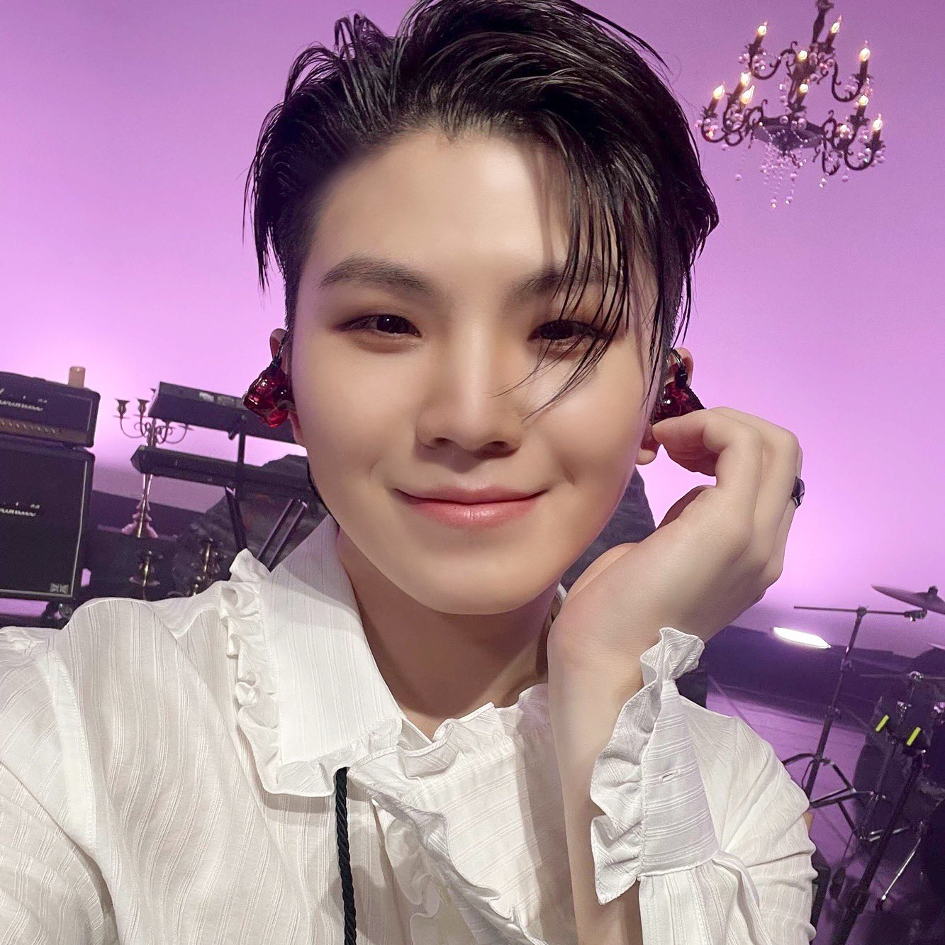 Latest photo of Woozi (SEVENTEEN)