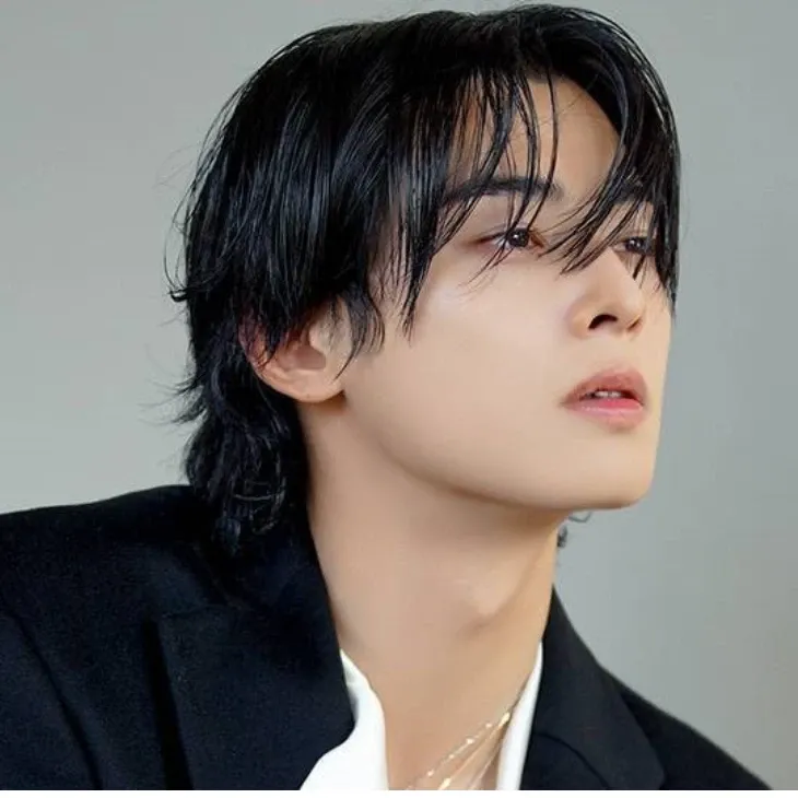 Latest photo of Eunwoo (ASTRO)