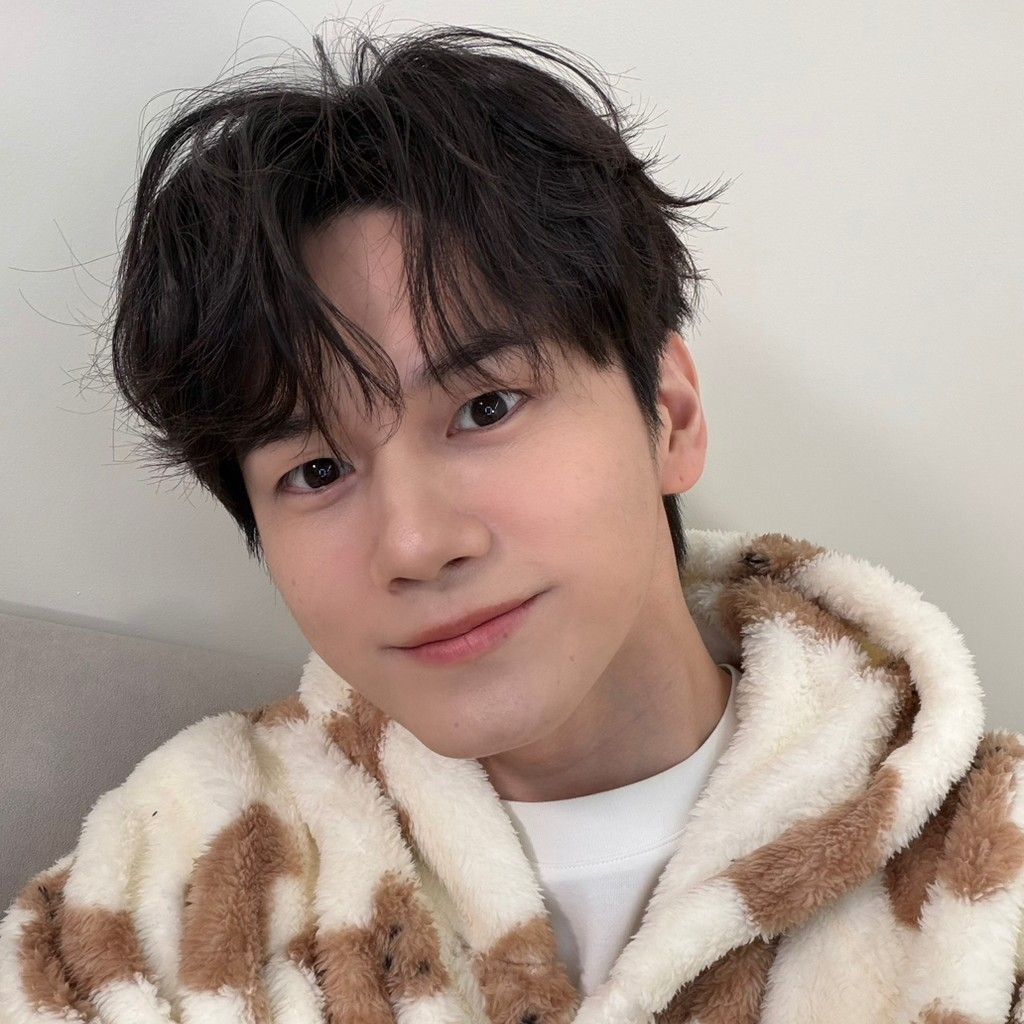 옹성우의 최신 사진