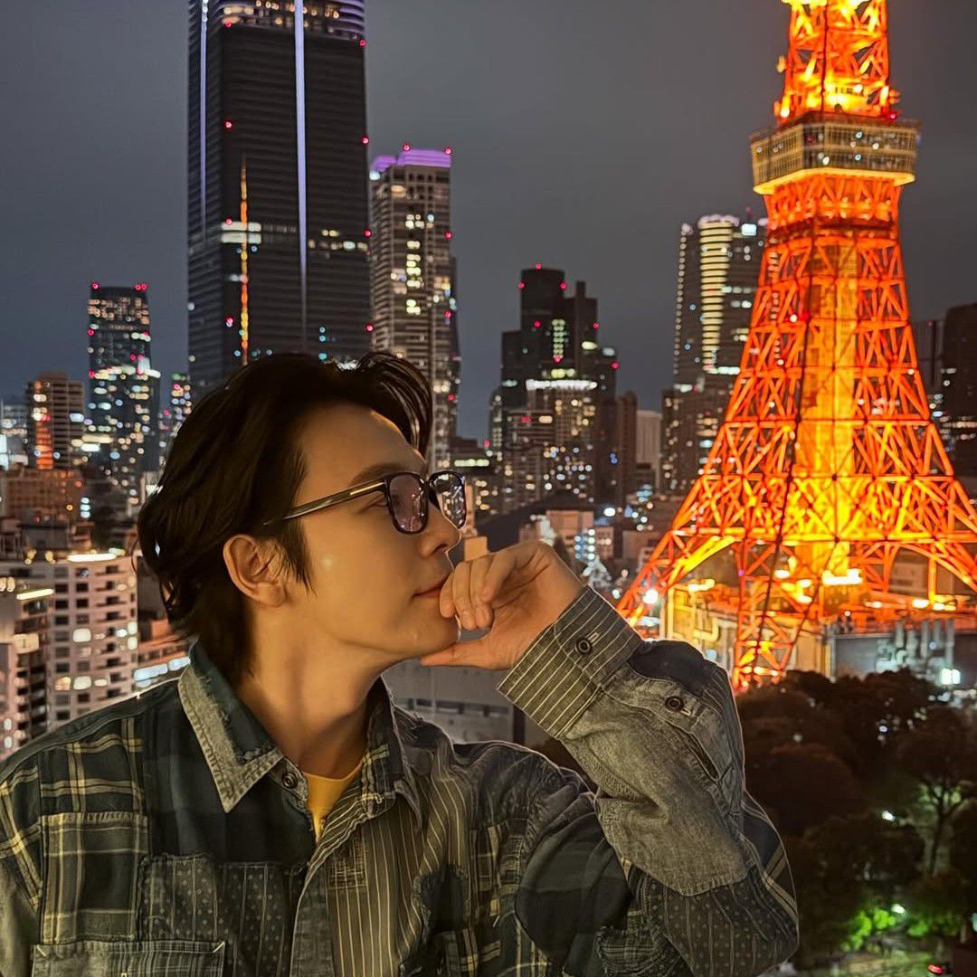 A moment captured by Donghae (Super Junior)'s fan