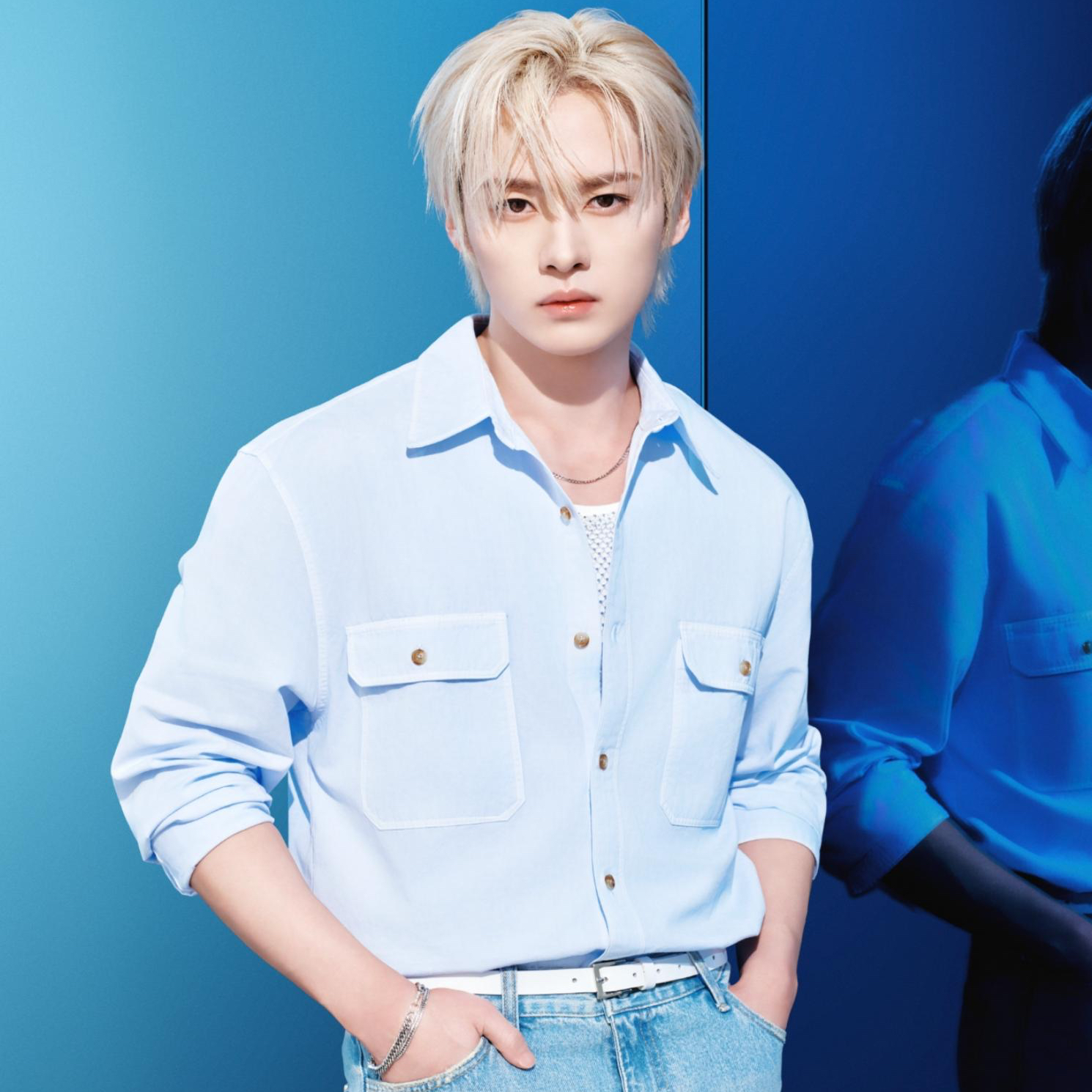 Behind-the-scenes cut of Lee Know (Stray Kids)