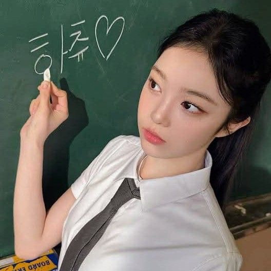 Behind-the-scenes cut of Ian (Hearts2Hearts)