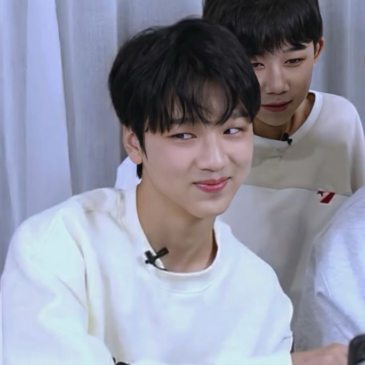 Recent activity shot of Mingrui (BOY STORY)