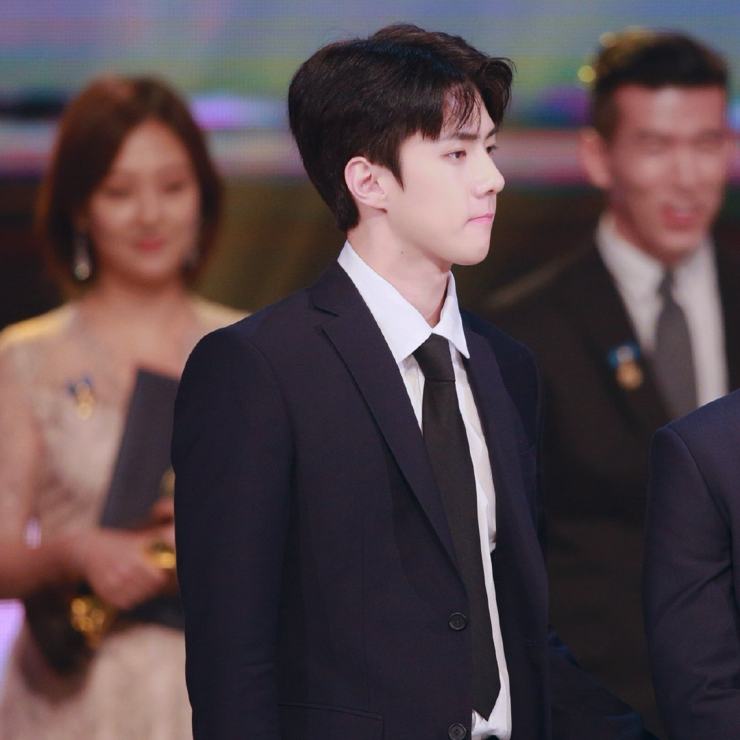 세훈 (EXO)의 최신 사진