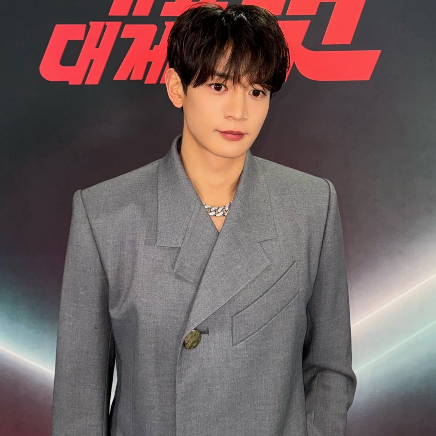 Latest photo of Minho (SHINee)