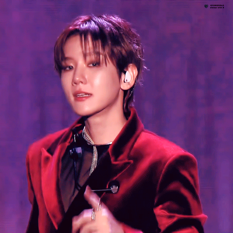 伯賢 (EXO)的最新活動照片