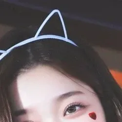 Recent activity shot of Tsuki (Billlie)