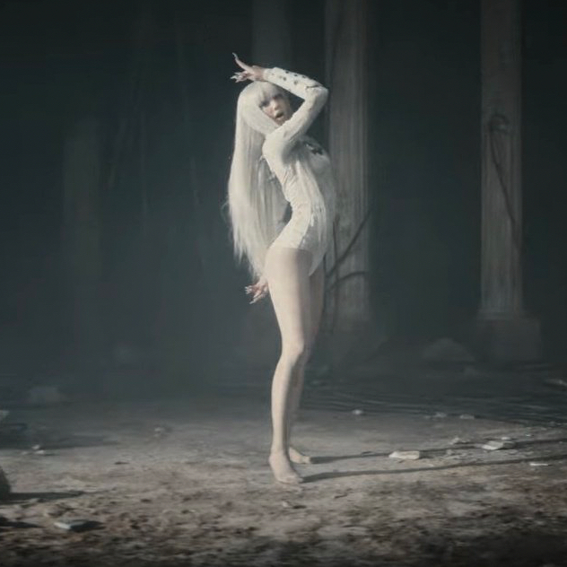 Potret di balik layar Lisa (BLACKPINK)